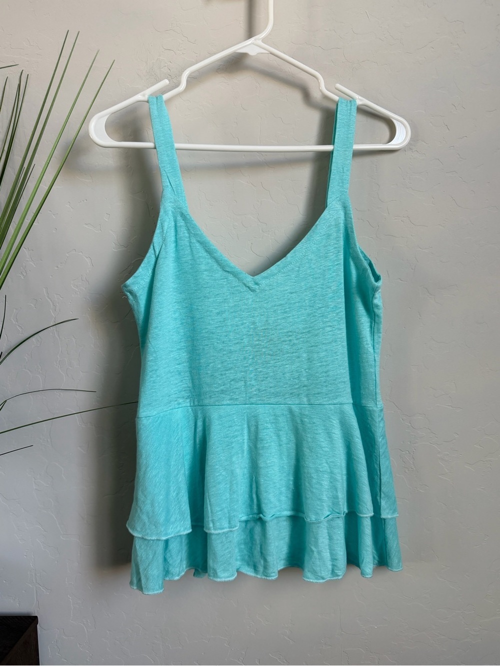 Chaser Paradise Linen Blend Ruffle Hem Tank Top Aqua Y2K Inspired Size Small NWT